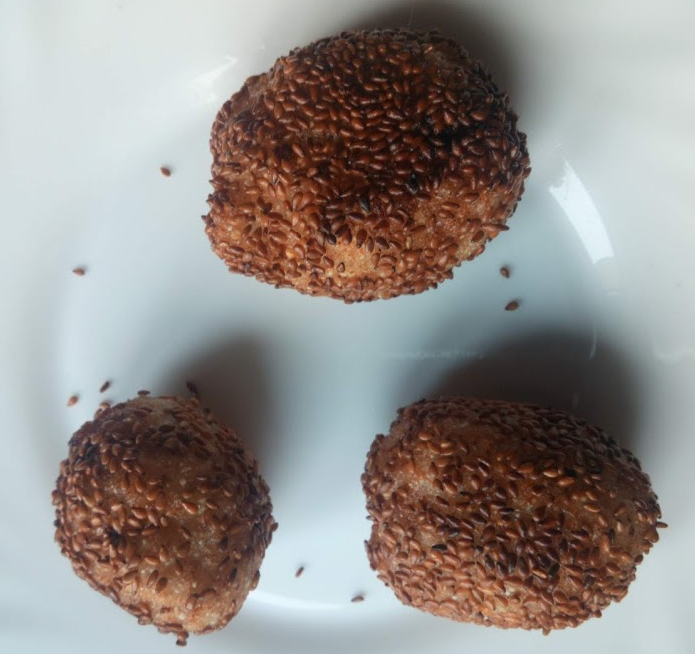 Goma Dango frittiert